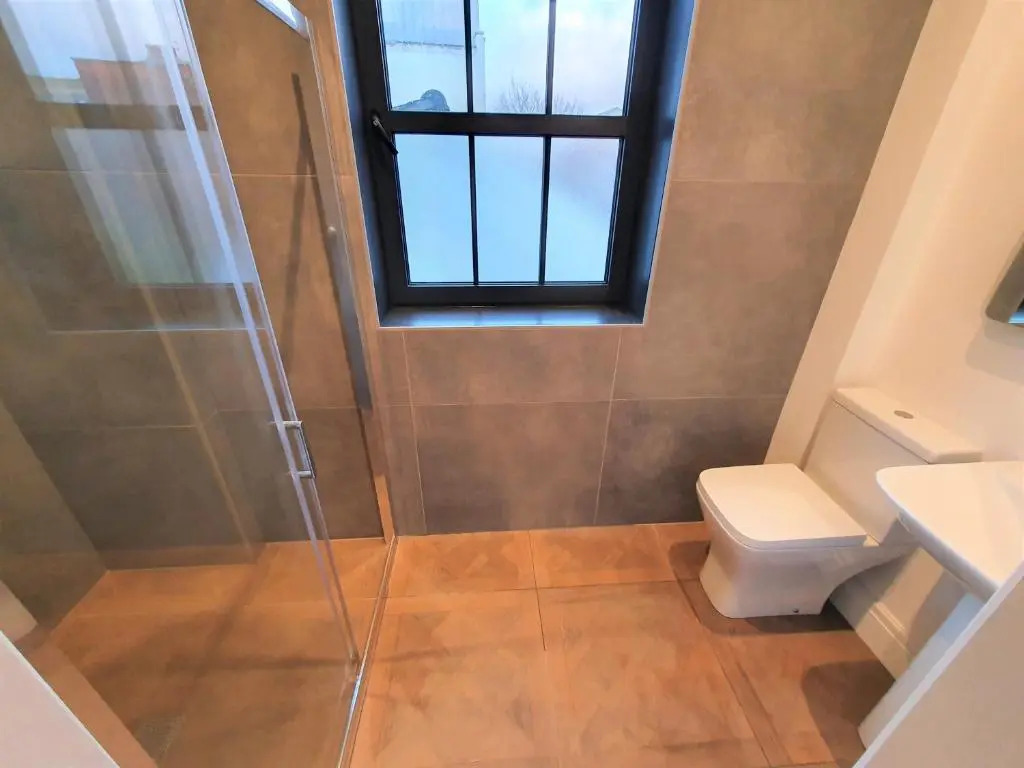 The Eden Warehouse - Green Apartment, sleeps 5