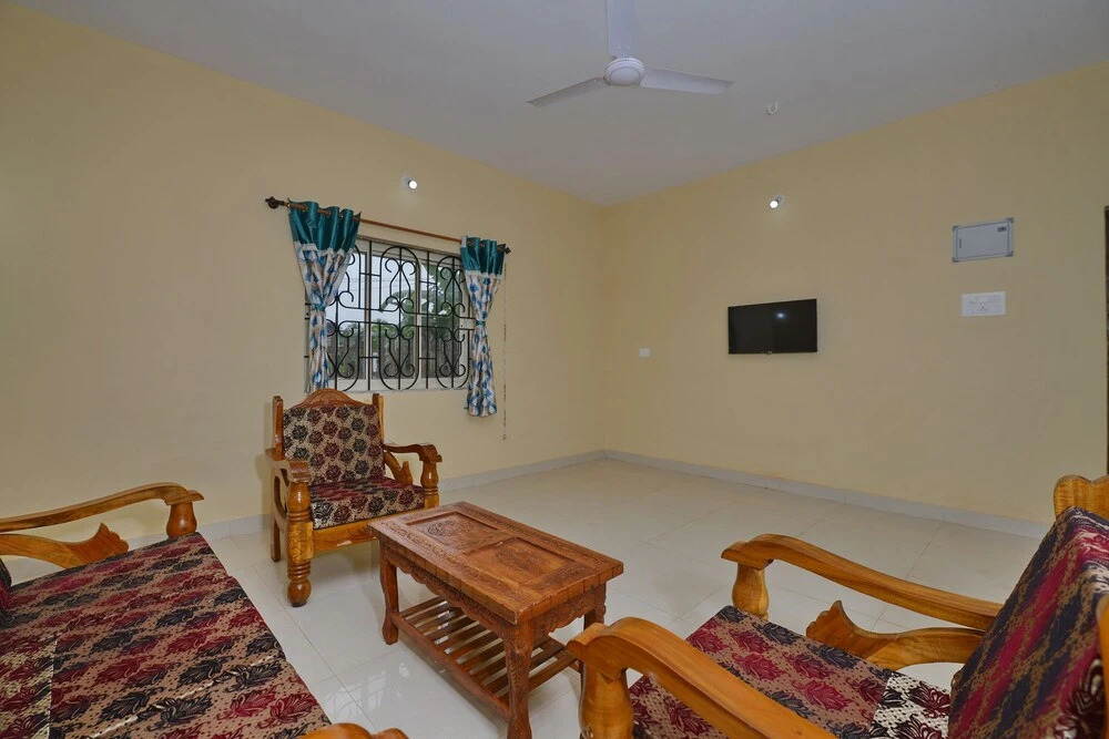 OYO 17239 Home Peaceful 1BHK Arambol