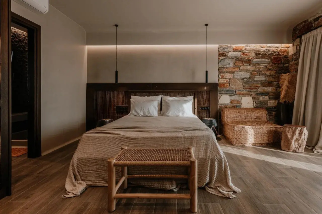 ONYM Curated Villas