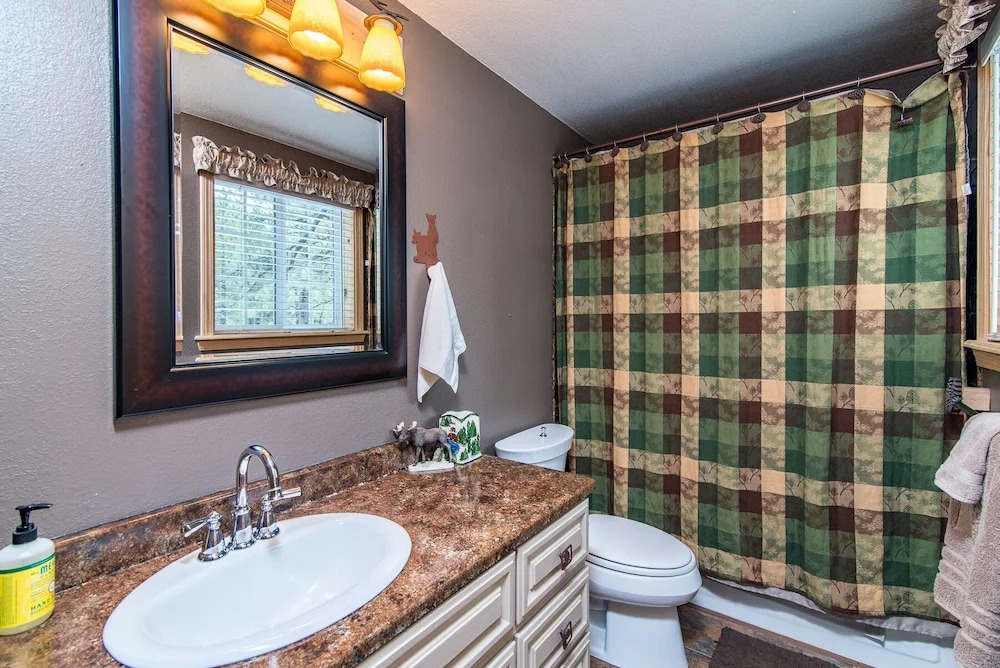 Tahoe Donner House by RedAwning