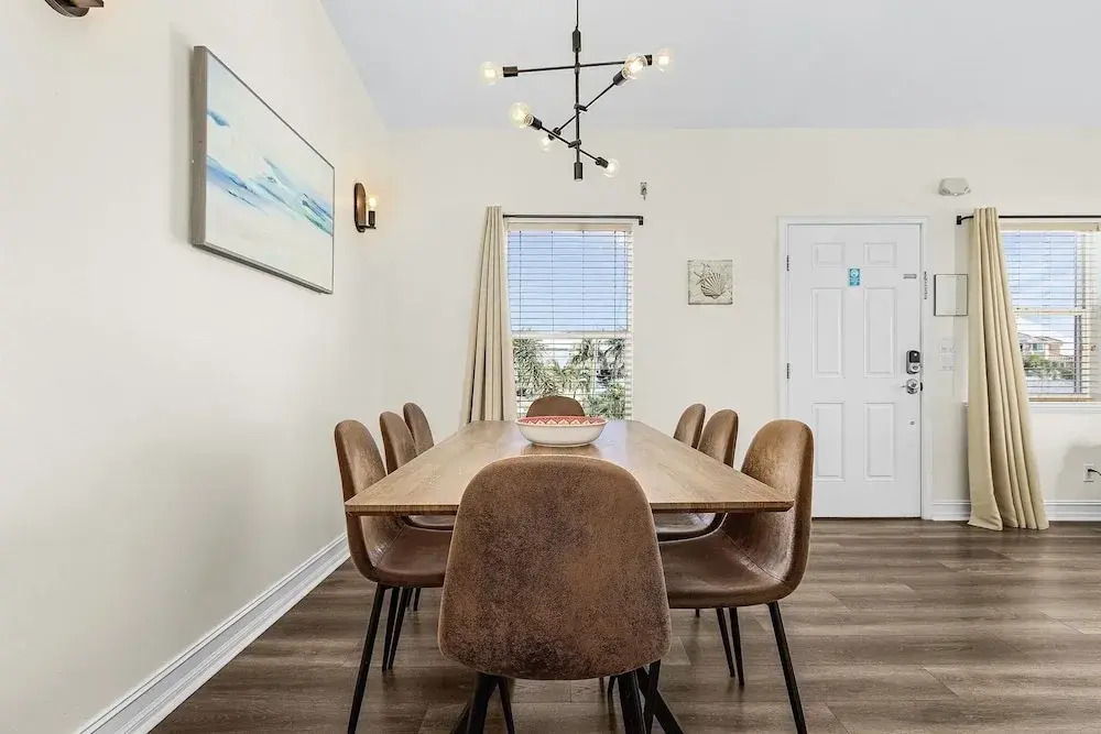 241 Miramar Waves: 3br W/ Heated Pool 3 Bedroom Home
