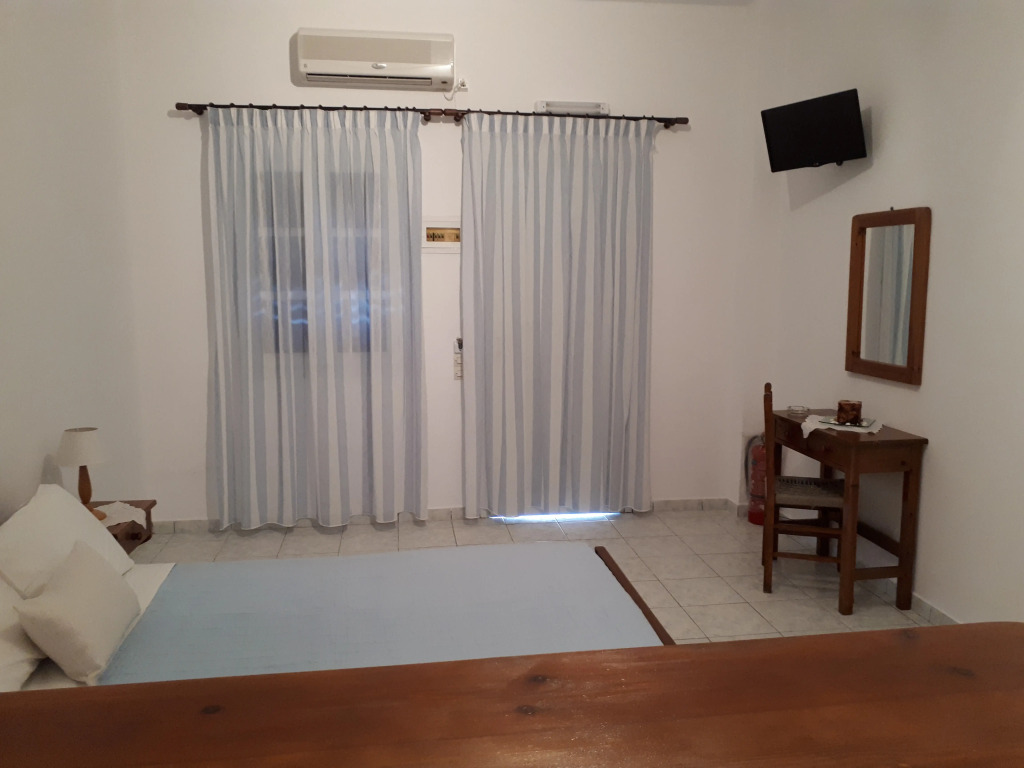 Hotel Paradisos Oia
