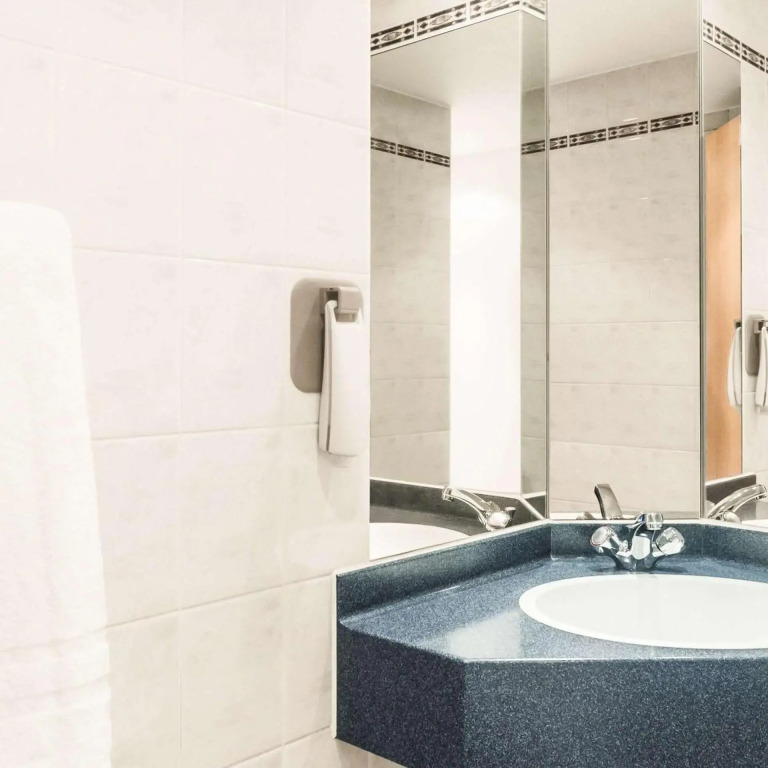 Garner Hotel Rotherham East by IHG