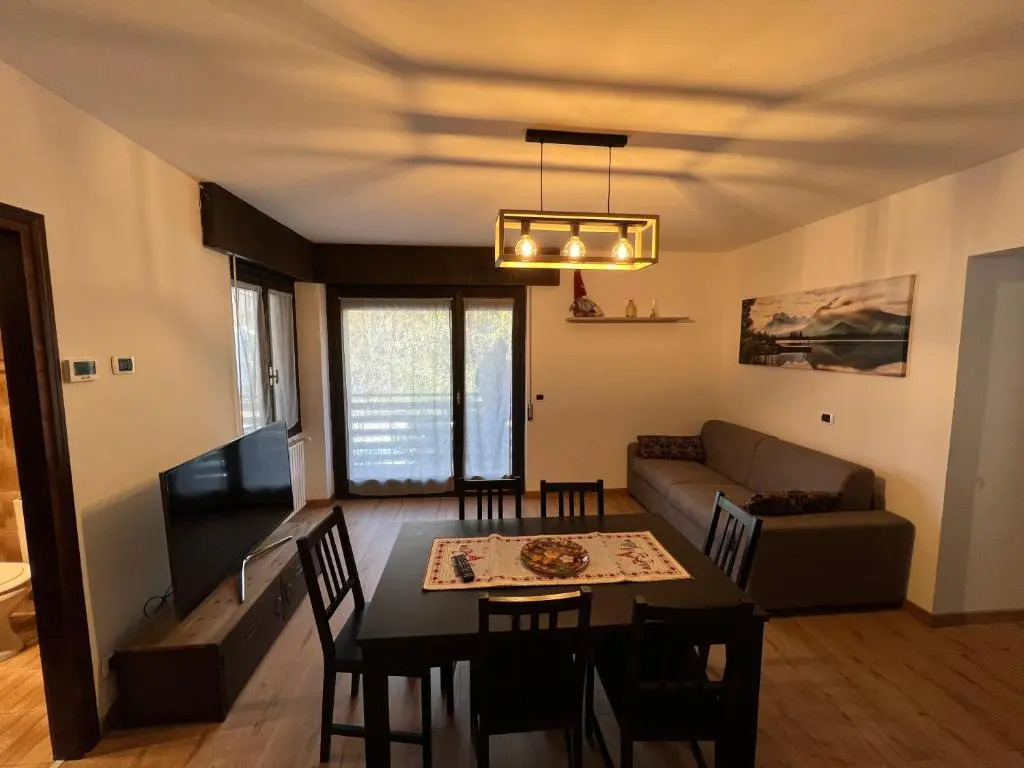Residence Valtellina - Salita Baradello