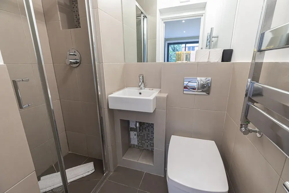 JOIVY Stylish 2 Bed Flat In Notting Hill