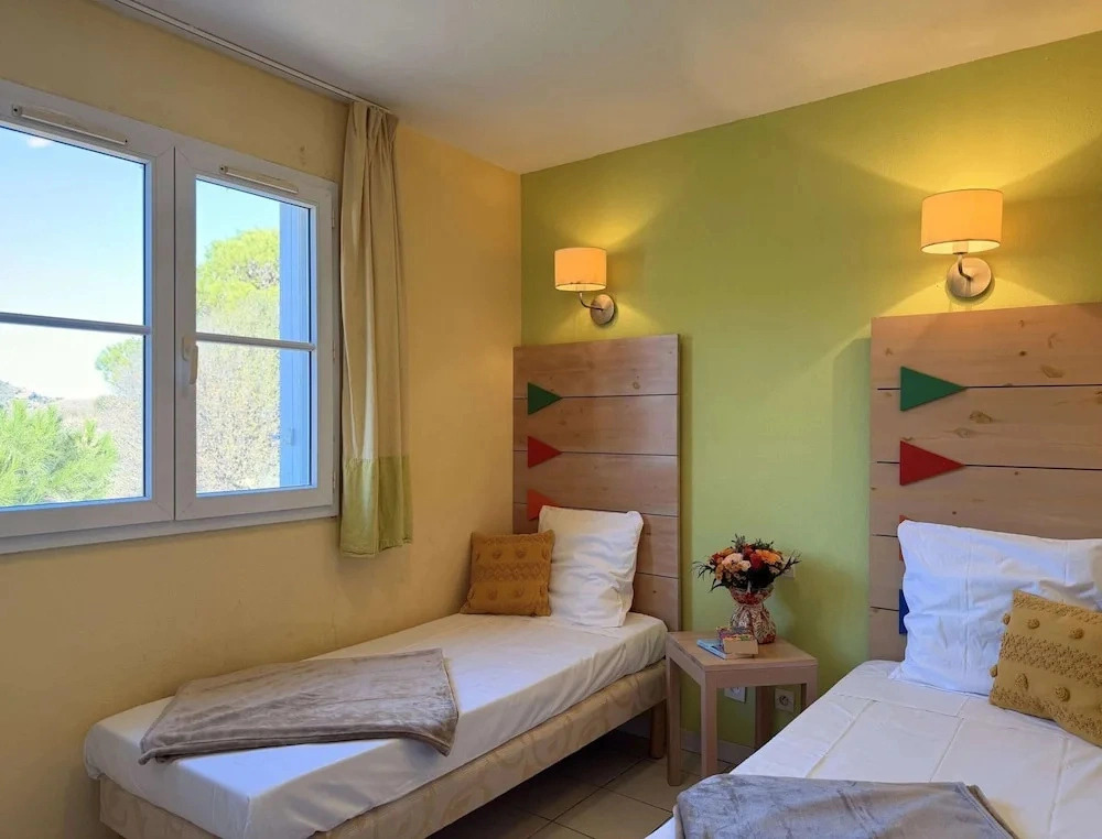 Mediterranean Sea View Escape for 6