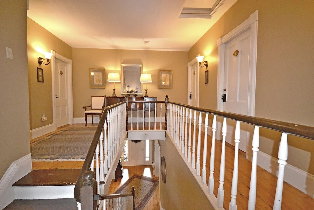 Briarwood Bed & Breakfast