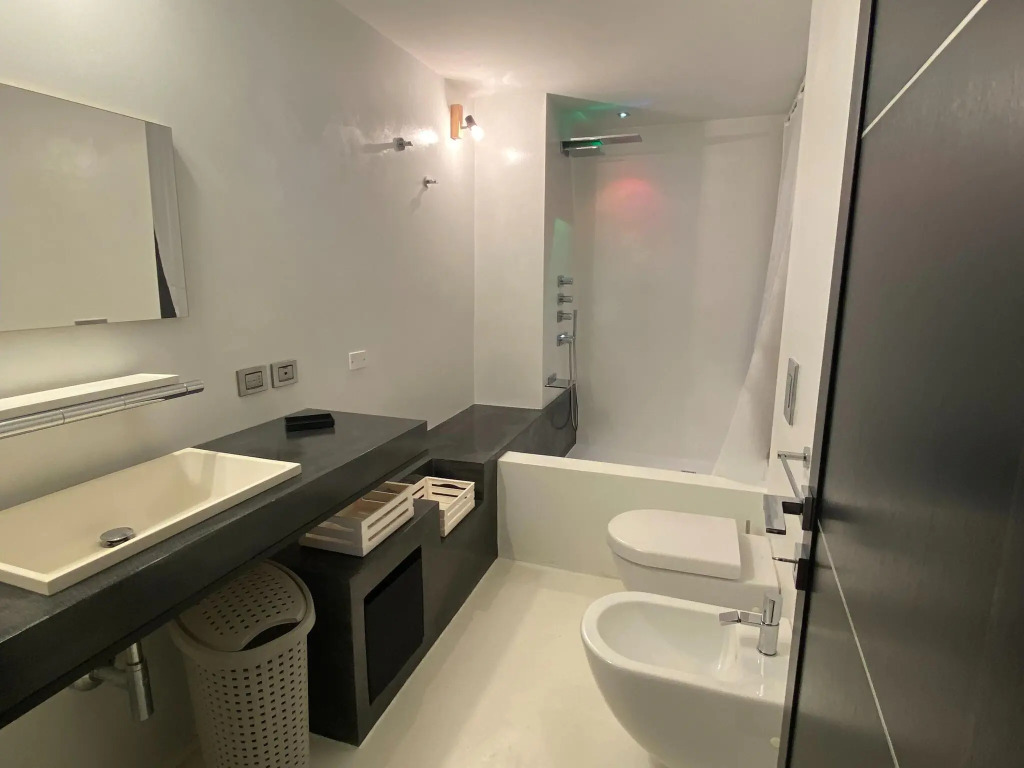 Apartment in the historic center 100 meters from the lake