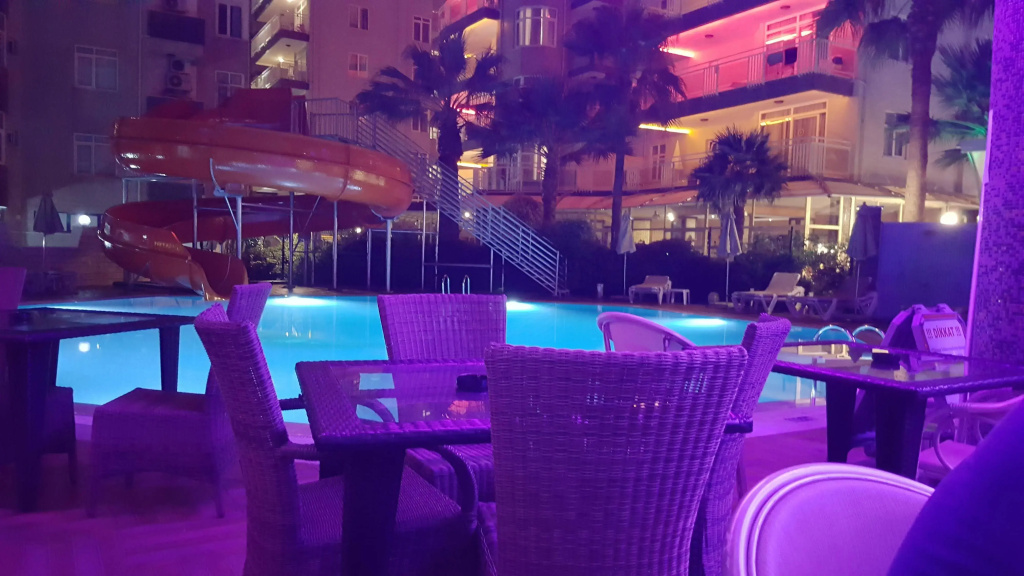 Carmen Suite Hotel