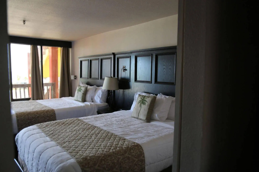 Hotel DeVille