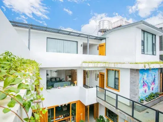 Dali Yinian Dali Residence