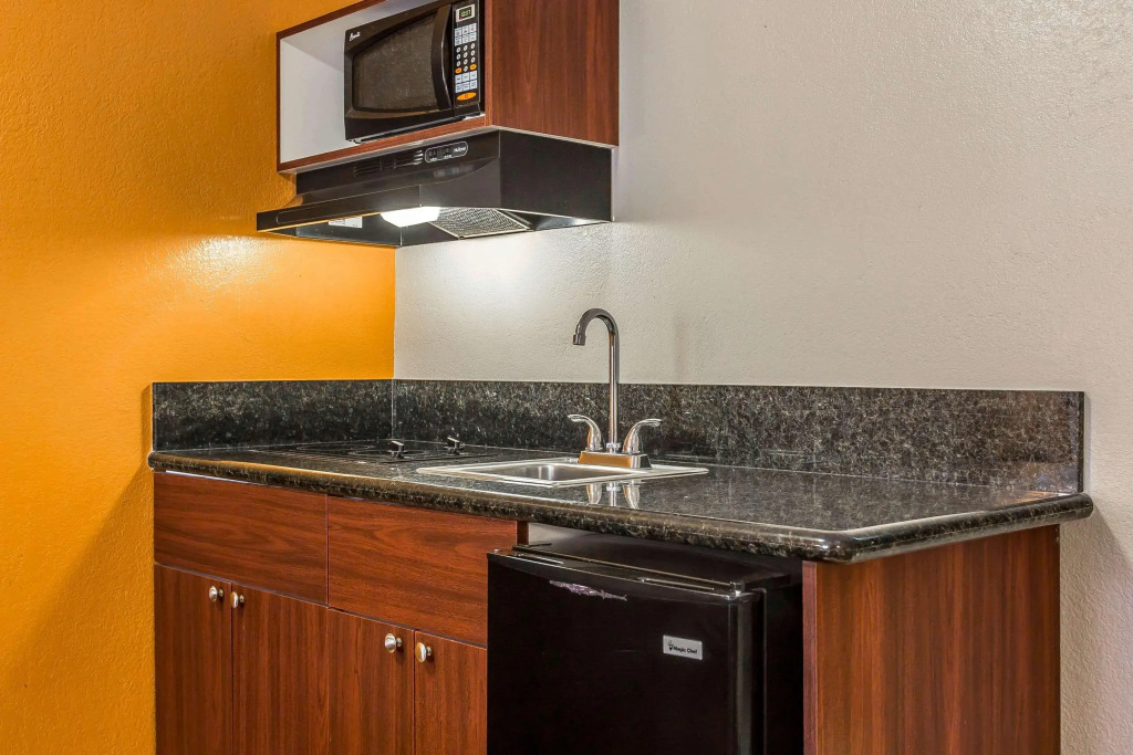 Econo Lodge Inn & Suites El Cajon San Diego East