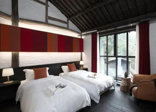 Yunxi Daijia Mountain Guesthouse