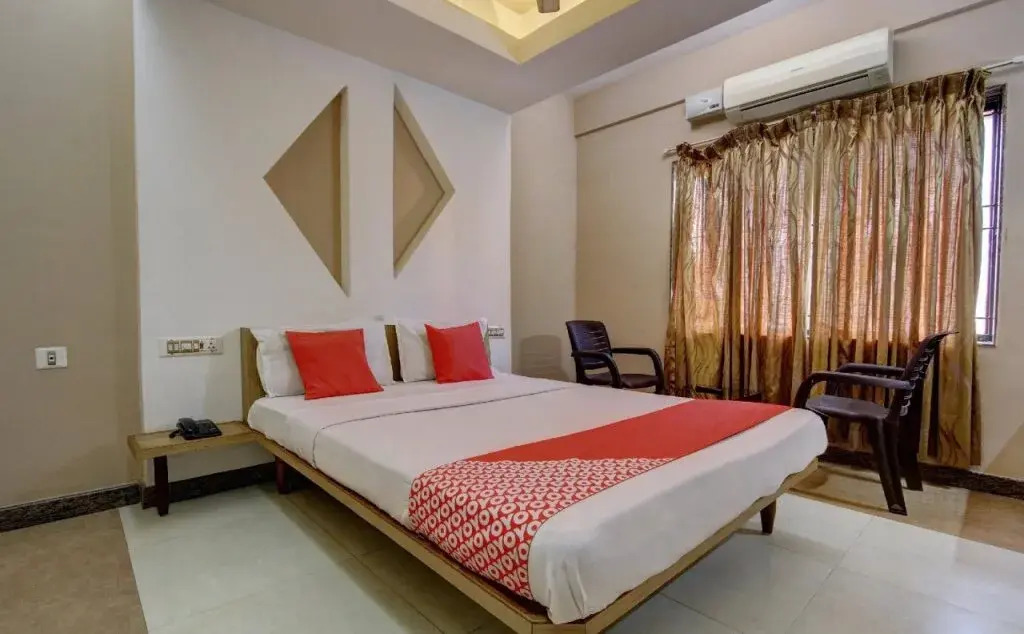 Hotel Shambhavi