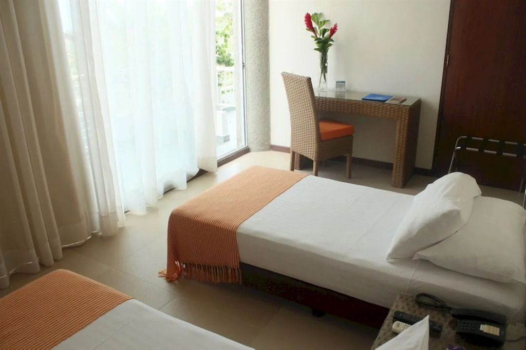 Hotel Santorini Resort