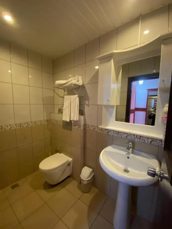 Lavinia Apart & Hotel