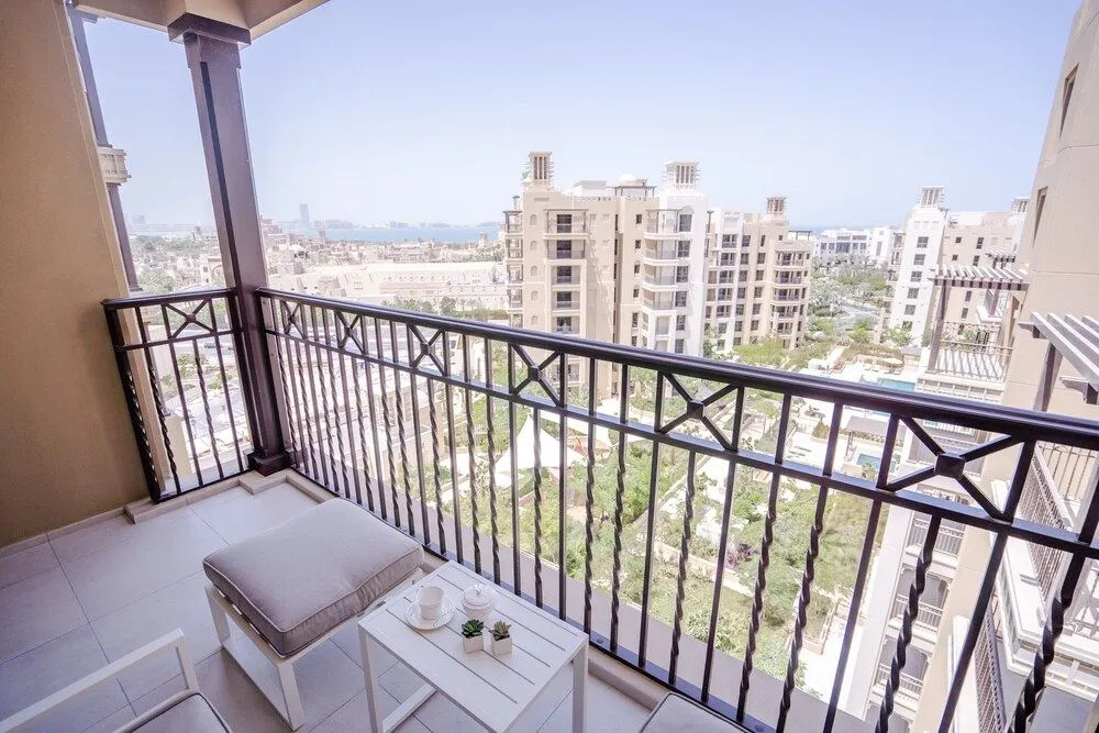 Отель Nasma Luxury Stays - Park Island Blakely