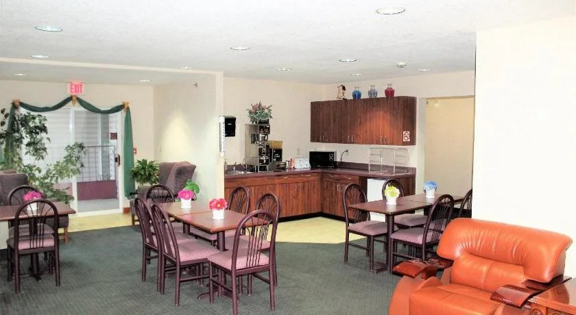 Cumberland Inn and Suites
