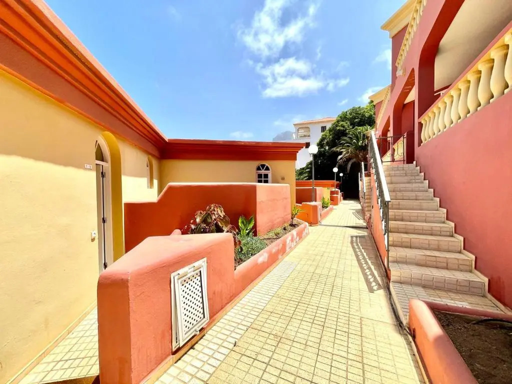 Nice apartment with wonderful view, Wifi, playa in Tenerife South