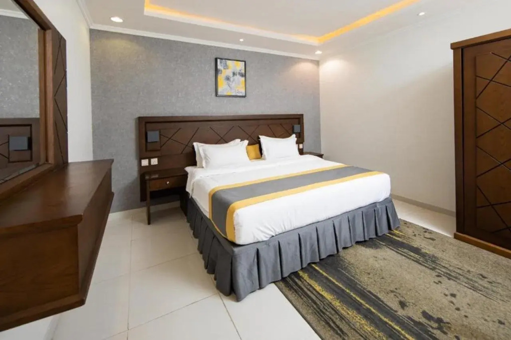 Mirada Purple Al Waha - Serviced Apartments