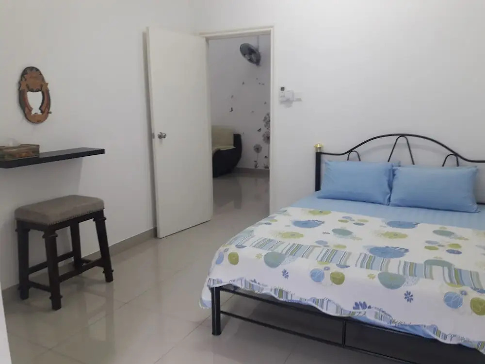 Tampoi Homestay