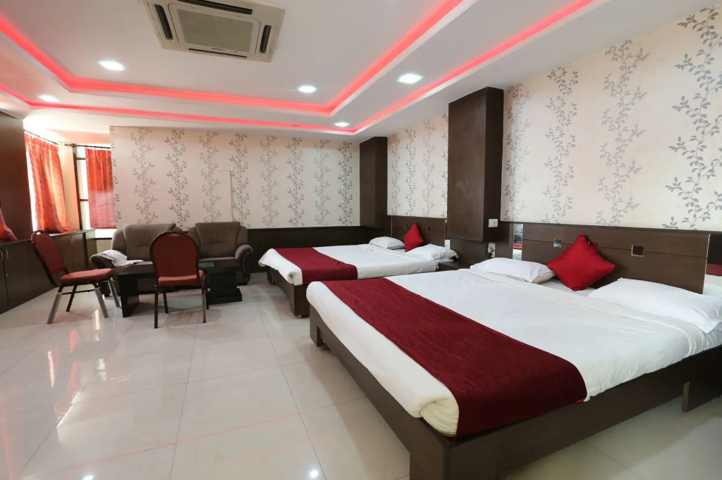 Hotel VJR Residency