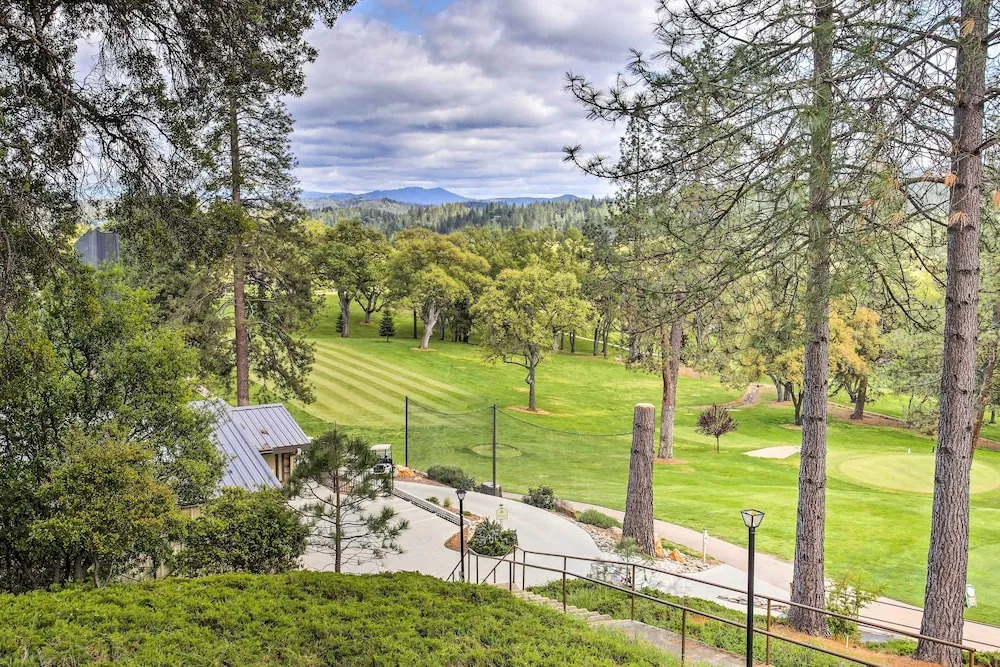 Groveland Vacation Rental ~ 26 Miles to Yosemite!