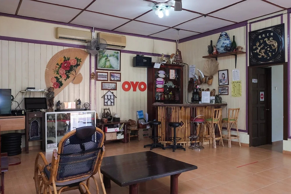 OYO 89928 Acf Guest House