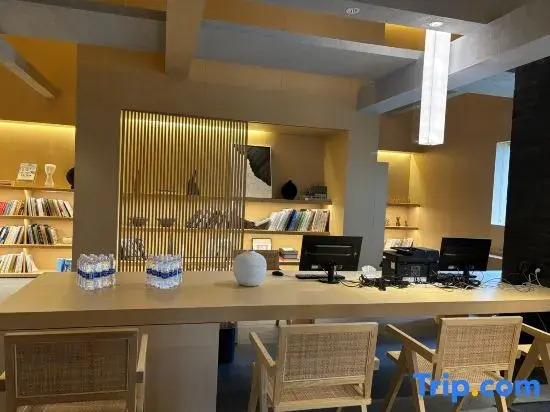 Jiangmen Yuquan Huju Hot Spring Hotel
