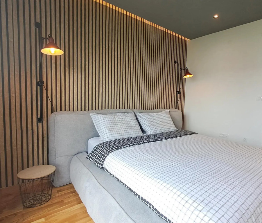Stylish NEW One Bedroom Apartment