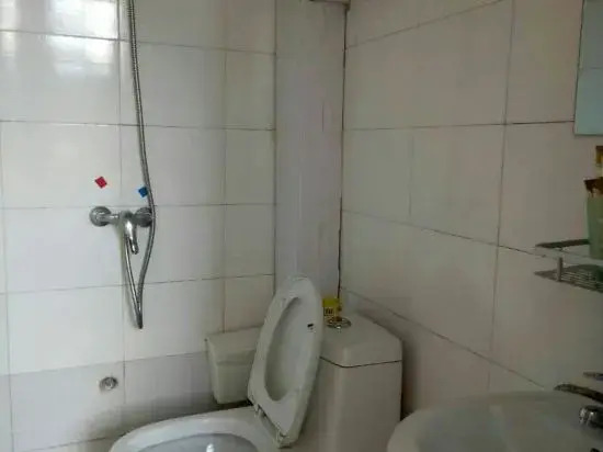 Lishui Chengzhong Hotel
