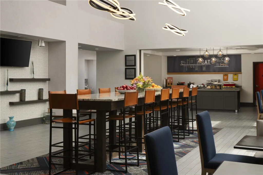 Hampton Inn & Suites Yonkers - Westchester
