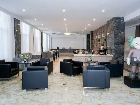 Ju County Baiyun Hotel