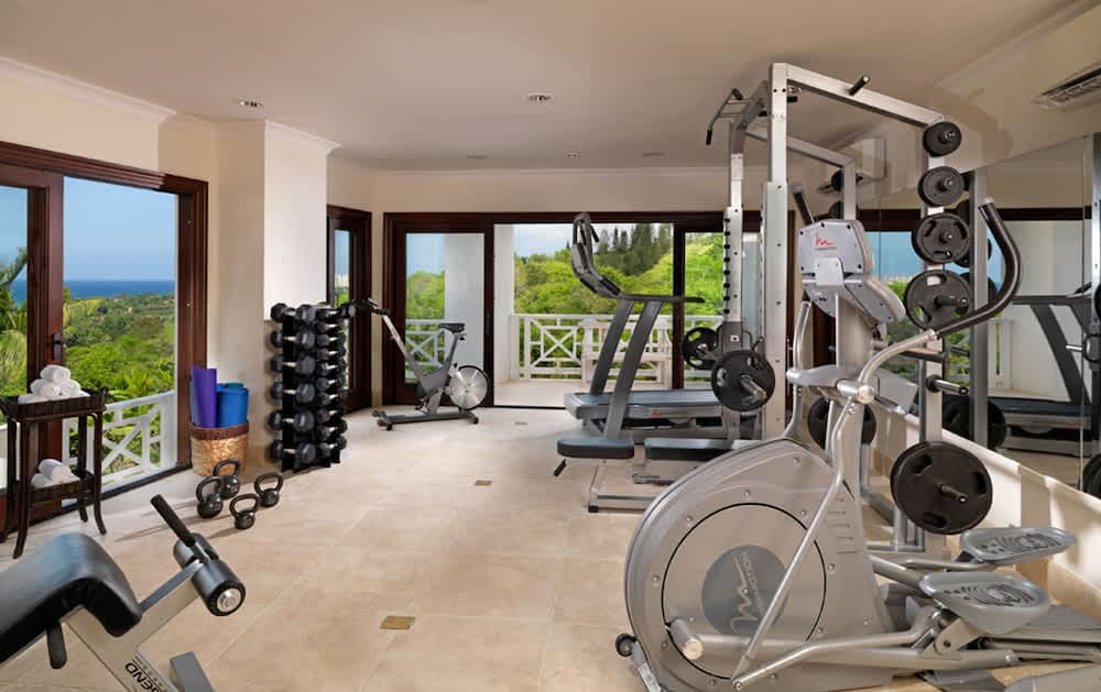 Expansive 6BR Estate Panoramic Sea Views Pool Resort Access