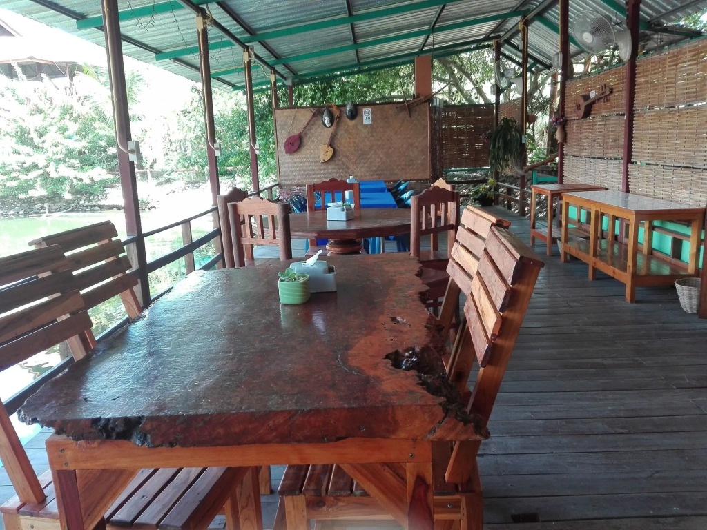 Phu Resort