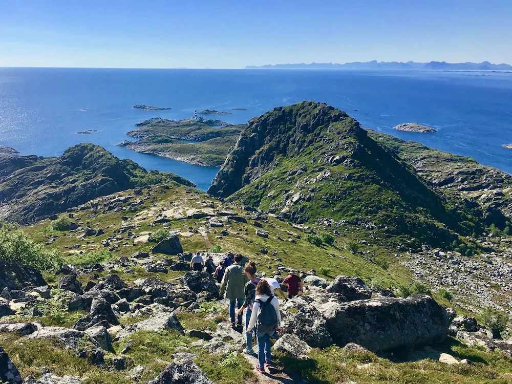Lofoten Beach Glamping