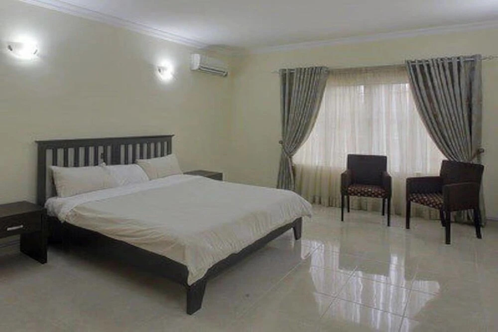 Perfect Havens at Noah's Court