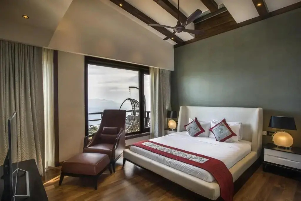 Amayaah Luxury Spa Resorts