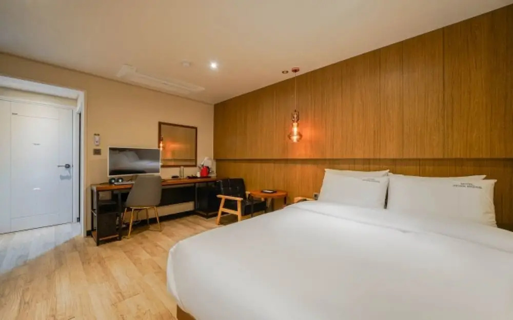 The Stone Bridge Hotel Dongnae