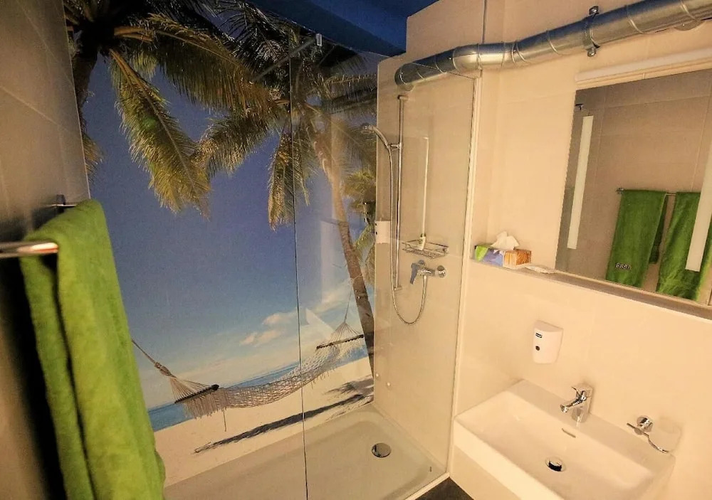 BeachIN - Sport, Events, Hotel, Restaurant, Bar