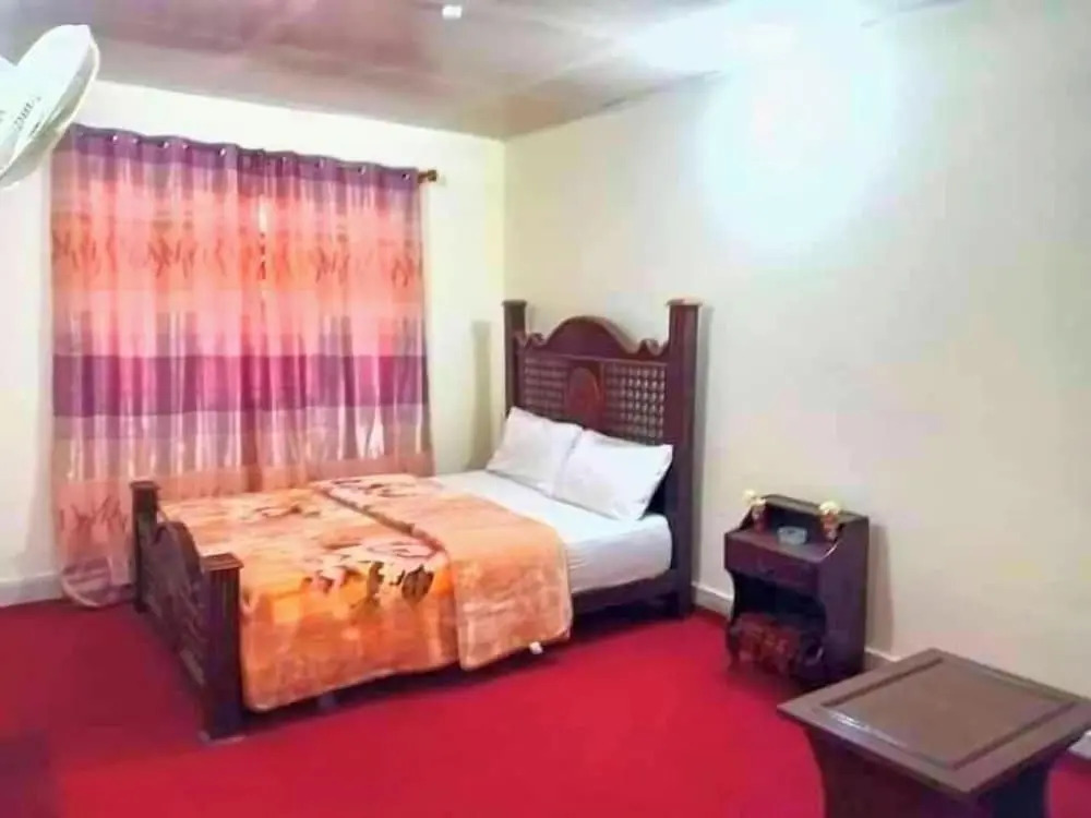 Royal Galaxy Hotel And Restaurant Skardu
