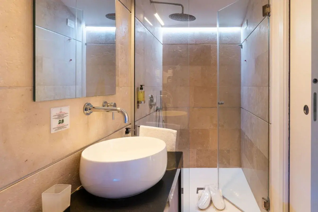 Re Dionisio Luxury Suites