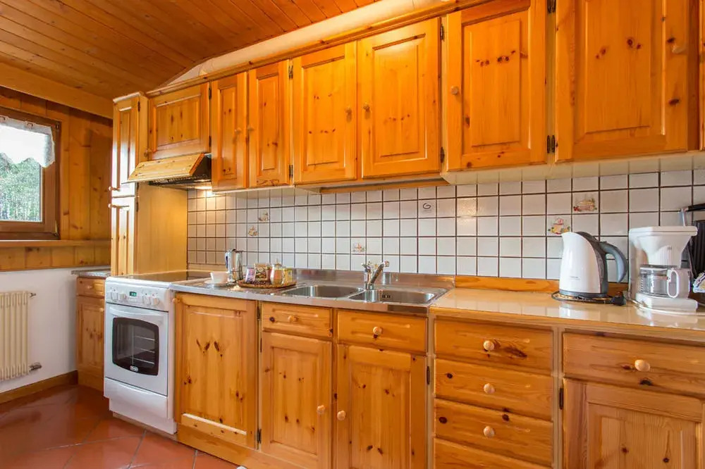 Residence Obermoarhof - Family Apartments with Pool & Playground