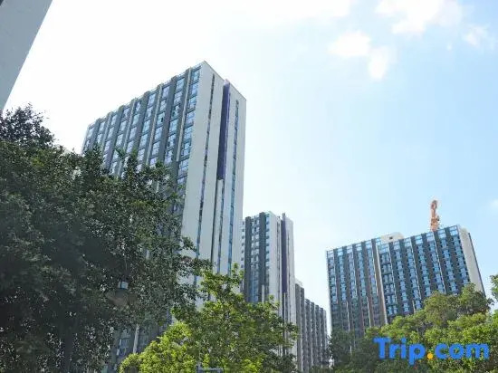 Scana Apartment (Guangzhou Wangcun Metro Station Hejing Tianjun Branch)