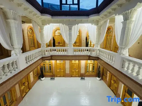 Jiangyun Hotel(The ancient city of Kashgar Scenic Area and the Grand Bazaar Store)
