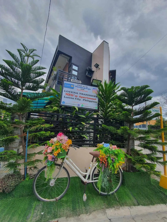 Lucena Transient Megs Apartment deluxe rm-Near SM