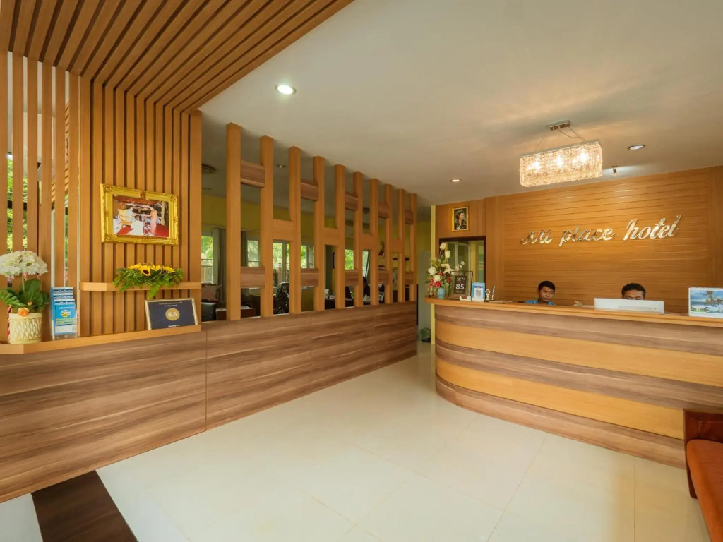 AU Place Hotel