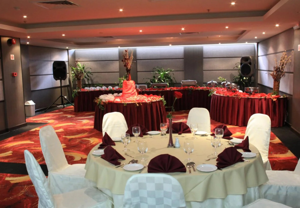 Kinabalu Daya Hotel at Gaya Street