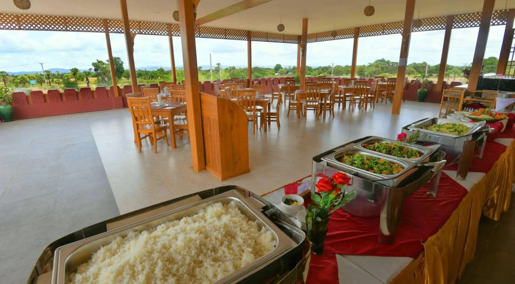 Bagan Emerald Hotel