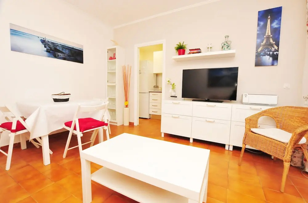 HomeHolidaysRentals Apartamento Happiness - Costa Barcelona